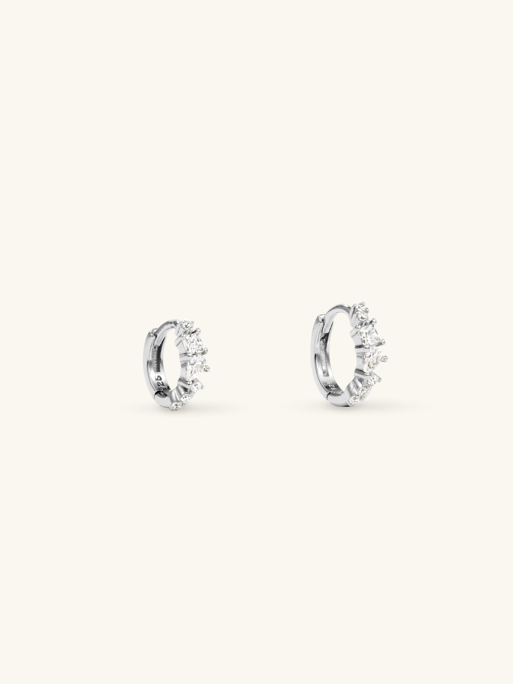 BEHOLDEN SMALL HOOPS