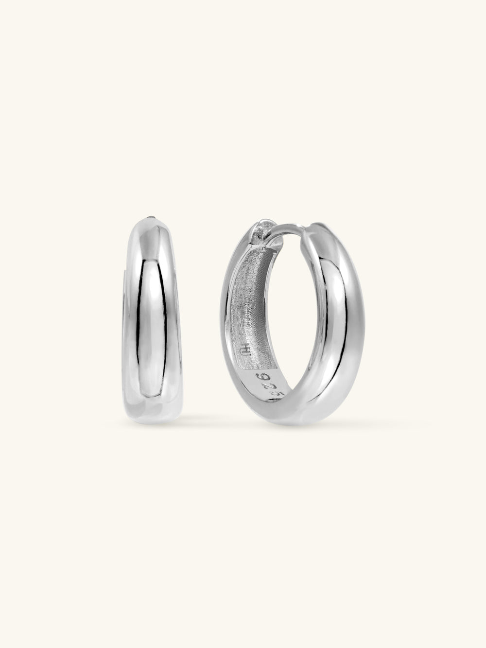 CHUNKY DOME LARGE HOOPS