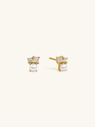 PEARL AND DIAMOND STUDS
