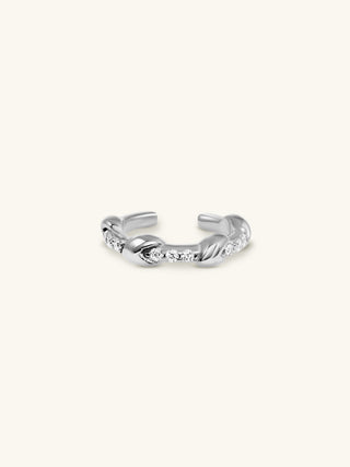 LOVE KNOT EAR CUFF
