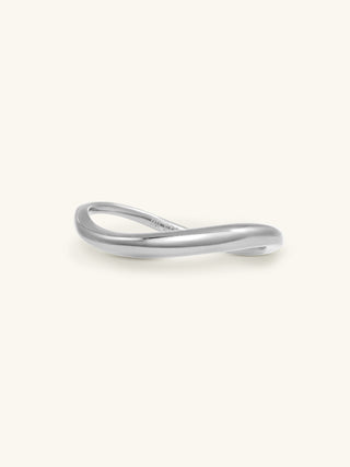 SOLID WAVE RING
