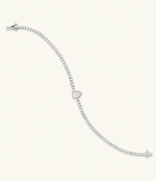 TENNIS BRACELET WITH TEARDROP CENTER
