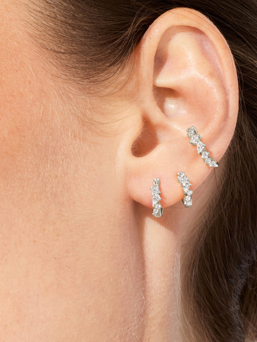 BEHOLDEN MEDIUM HOOPS