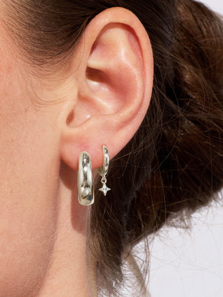 CHUNKY DOME LARGE HOOPS

