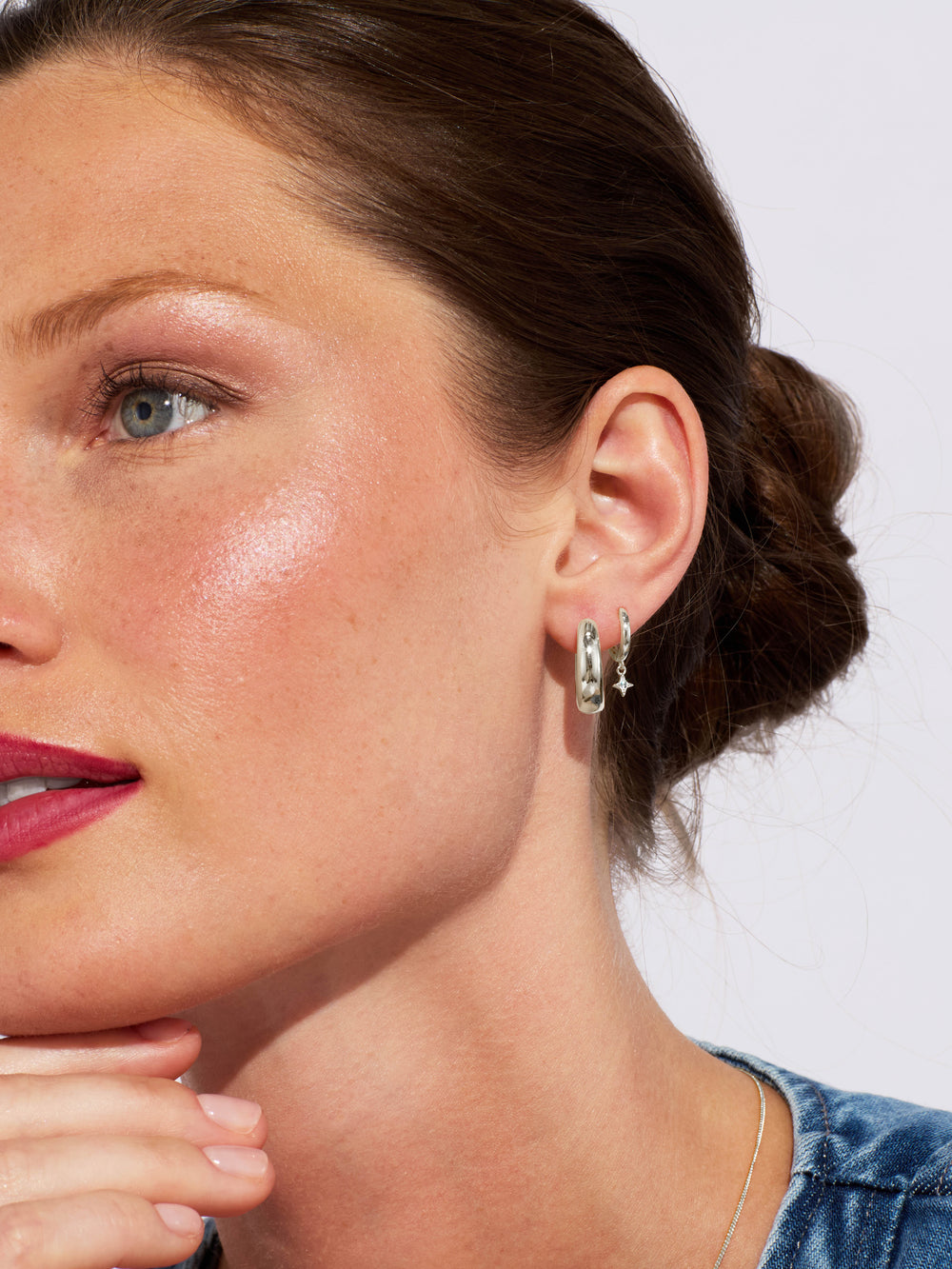 CHUNKY DOME LARGE HOOPS