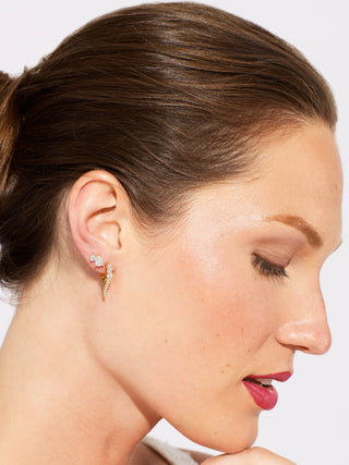 DEVON POINTY HOOPS
