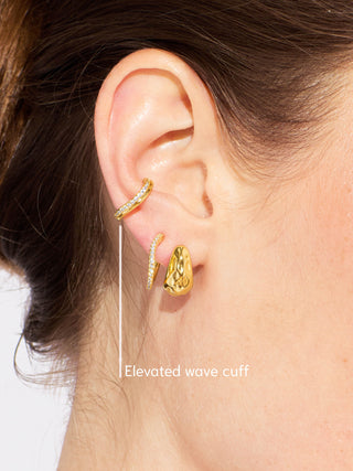 ELEVATED WAVE EAR CUFF
