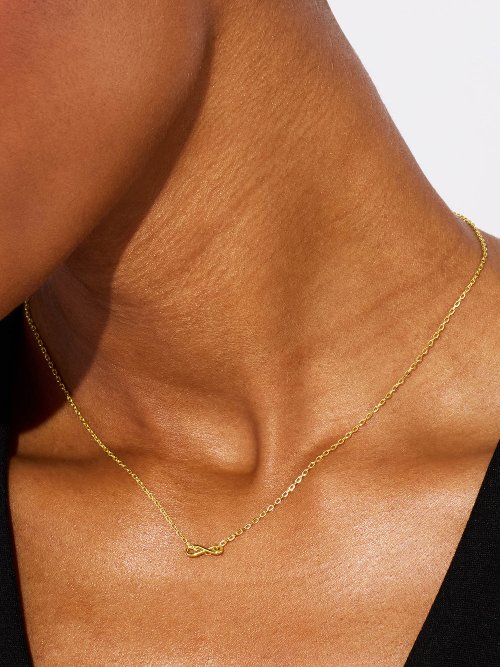 INFINITY NECKLACE