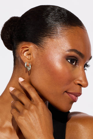 LAILA MEDIUM HOOPS

