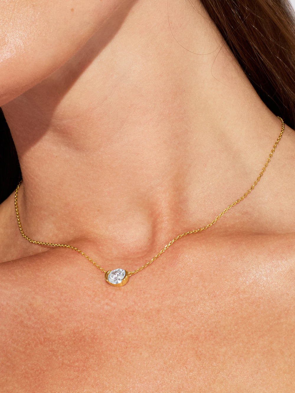 OVAL SOLITAIRE NECKLACE