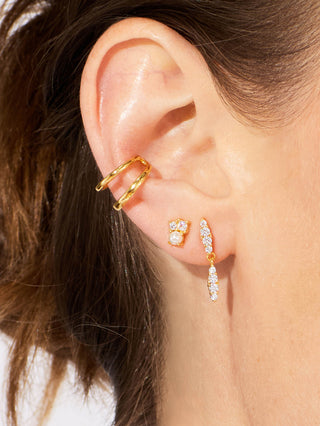 PAVÉ BAR DANGLE STUDS
