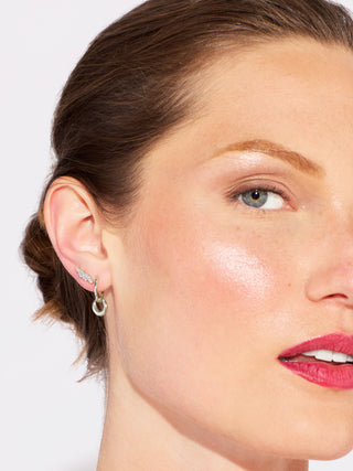 SHIMMER WAVE STUDS
