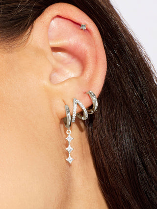 STAR BAR DANGLE DROP HUGGIES
