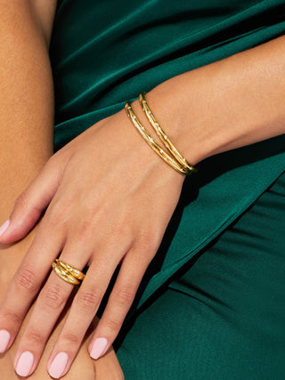 STARRY DOME CUFF BRACELET

