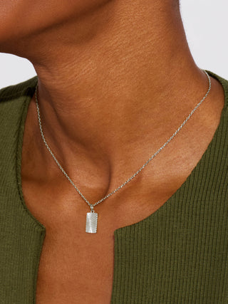 SUN RAYS PENDANT NECKLACE
