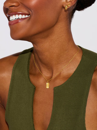 SUN RAYS PENDANT NECKLACE
