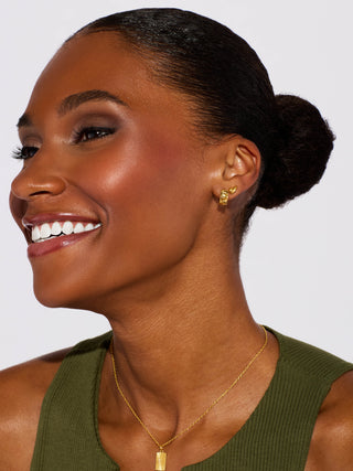 TEARDROP SMALL STUDS
